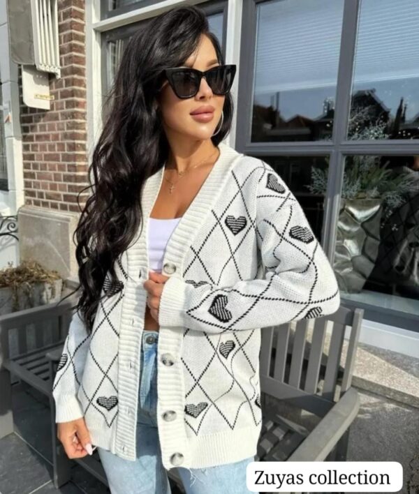 Chompa Corazon blanco